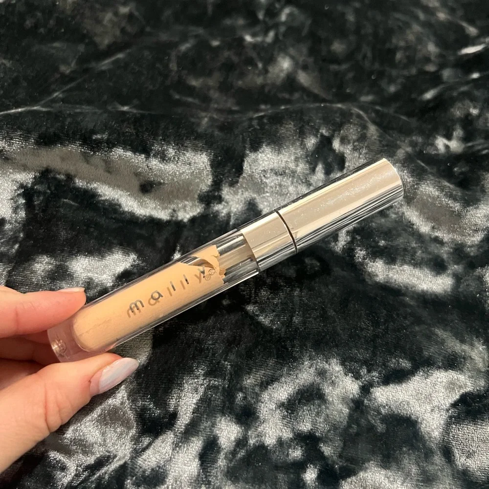 Mally Light H3 Concealer